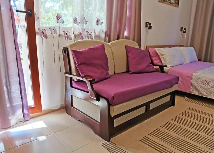 Apartment светлая новая студия в