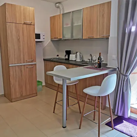Appartement светлая новая студия в